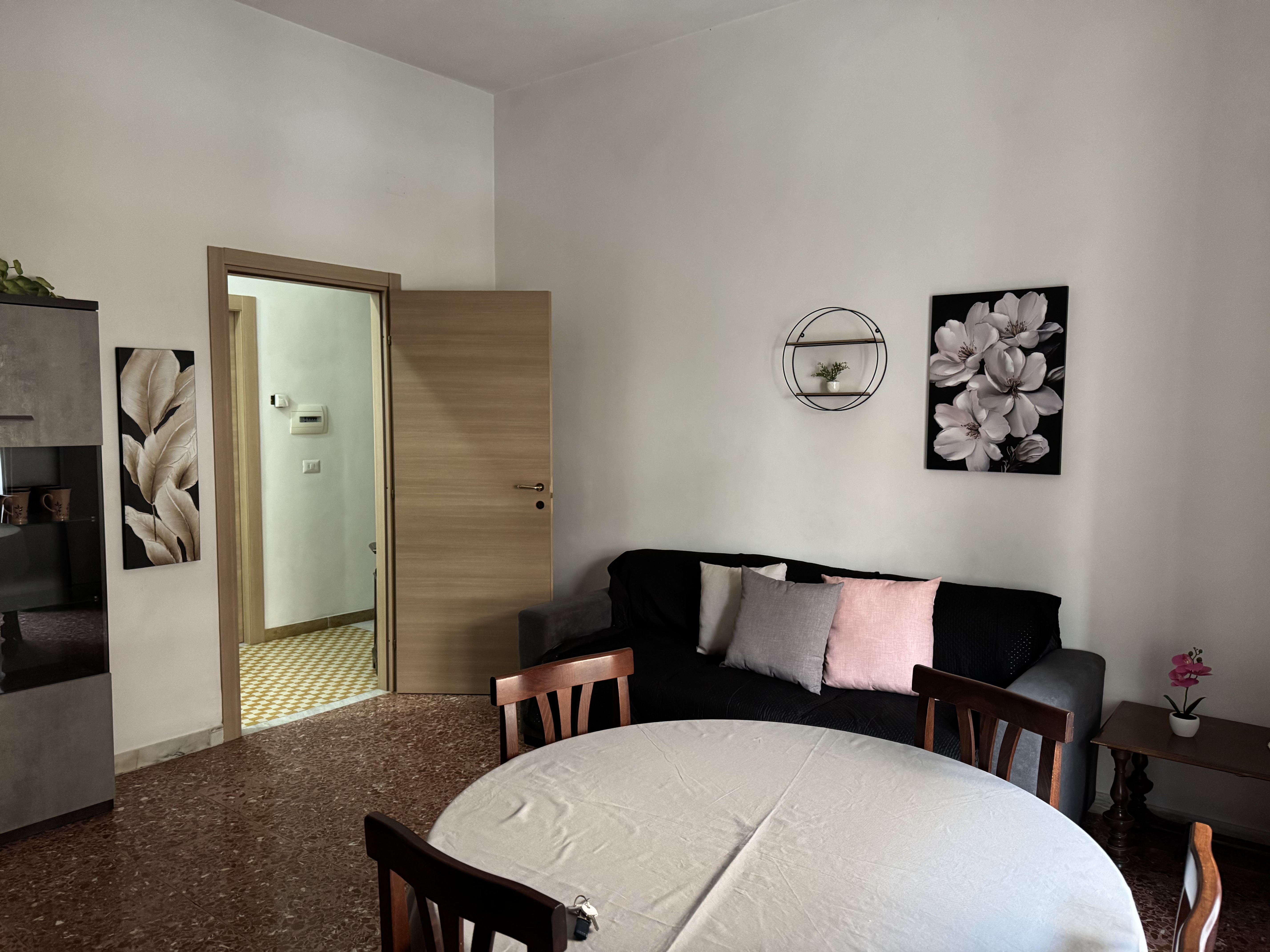 Salone
